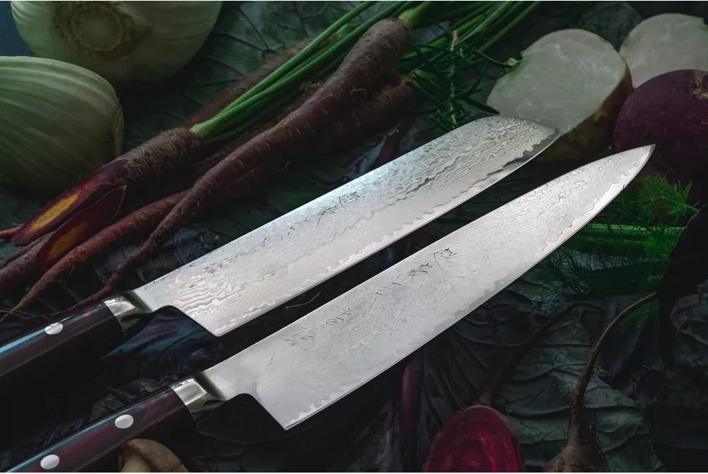 Заводське оздоблення лез fit and finish у Yaxell