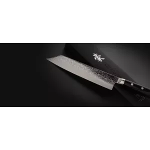 Как выбрать первый профессиональный нож Yaxell советы для начинающих и шефов