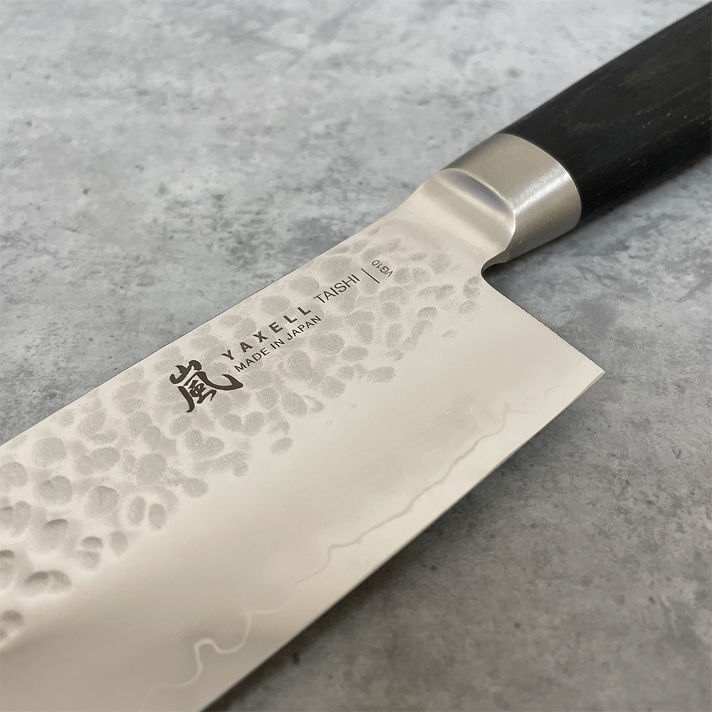 Нож Киритсуке 200 мм дамасская сталь, серия TAISHI Yaxell 34734ВП - Фото 4 Нож Киритсуке 200 мм дамасская сталь, серия TAISHI Yaxell 34734ВП