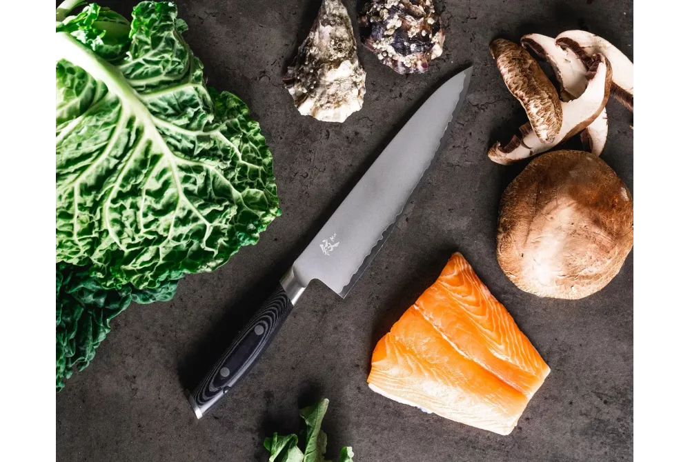 Серии KETU vs MON – сравнение серий японских ножей Yaxell