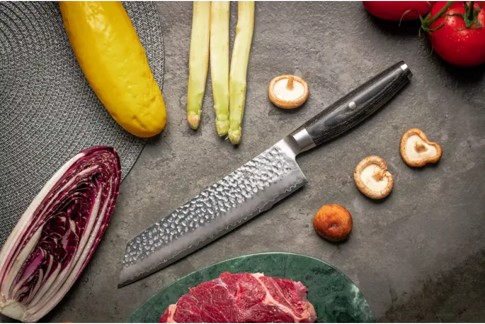 Використання японських ножів Yaxell у конкурсній кулінарії