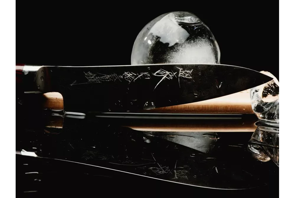 Мастерство в каждом лезвии дамасской стали - превосходство японских ножей Yaxell