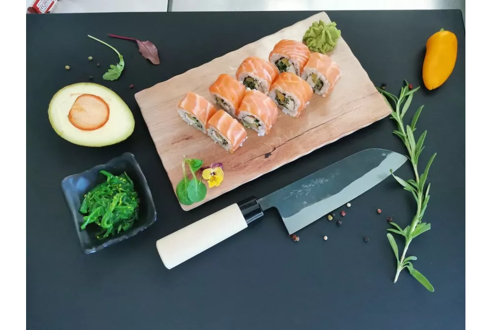 Особливості використання японських ножів для суші