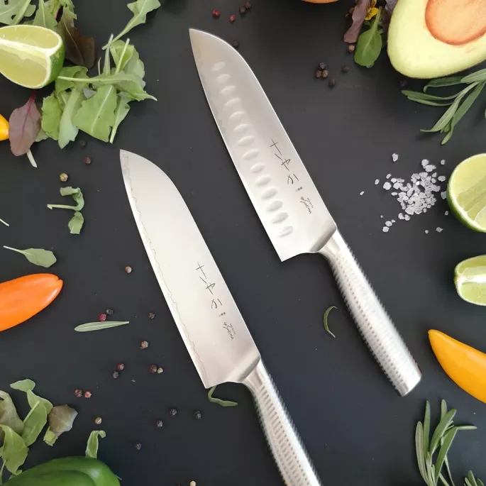 Нож Сантоку 180 мм дамасская сталь, серия SAYAKA Yaxell S-1GВП - Фото 2 Нож Сантоку 180 мм дамасская сталь, серия SAYAKA Yaxell S-1GВП