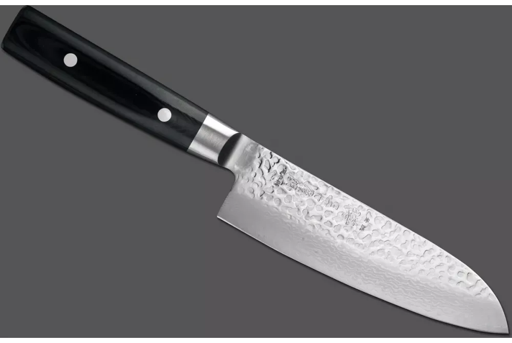 Виробництво японських ножів Yaxell – процес створення досконалості