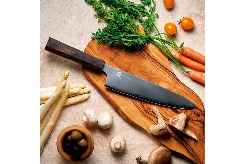 Ножі Yaxell Hana для перших кроків у кулінарній нарізці