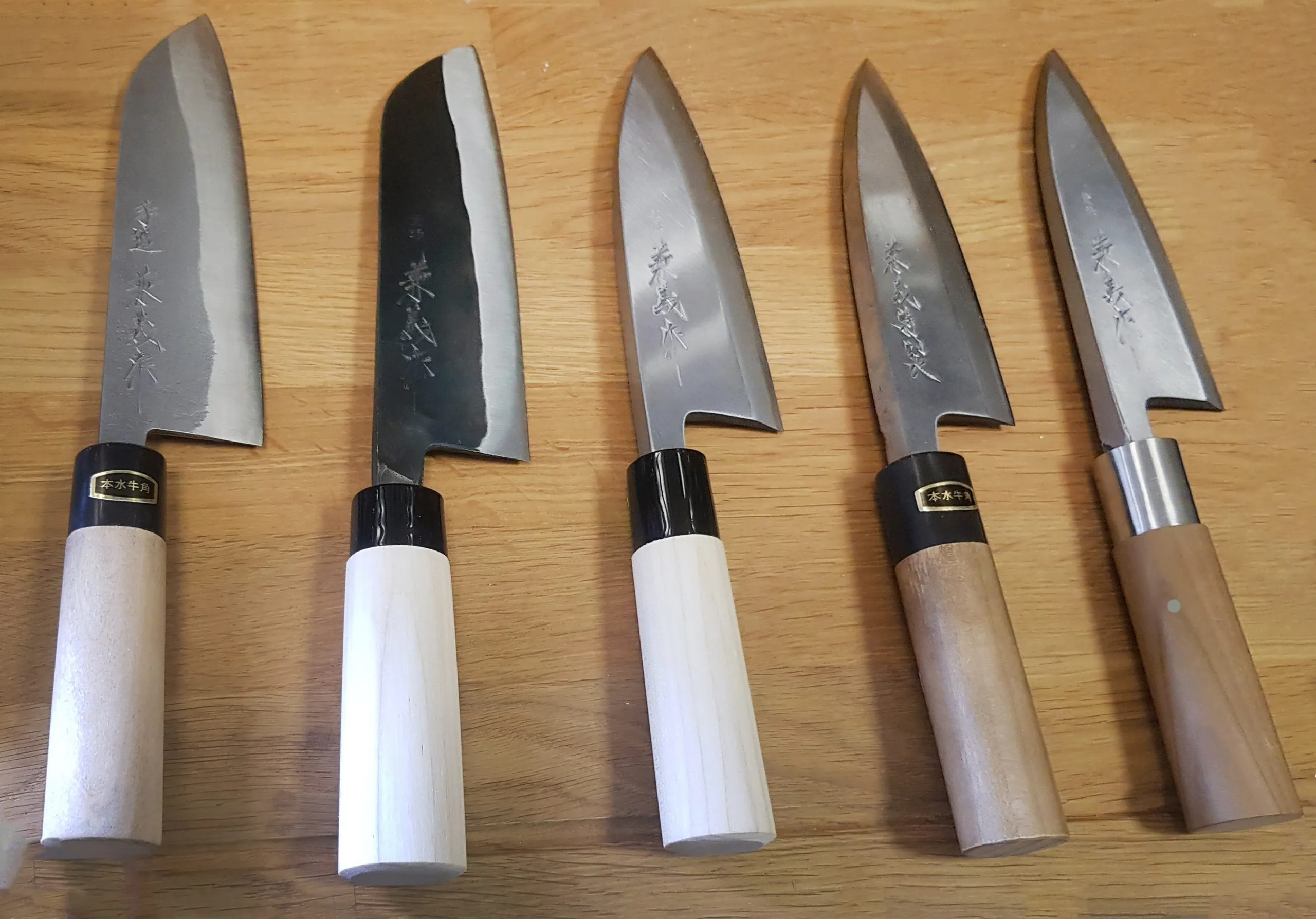 Набор необходимых японских ножей для вашей кухни