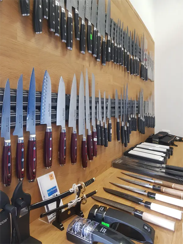 Уход за японскими ножами из дамасской стали для длительного использования