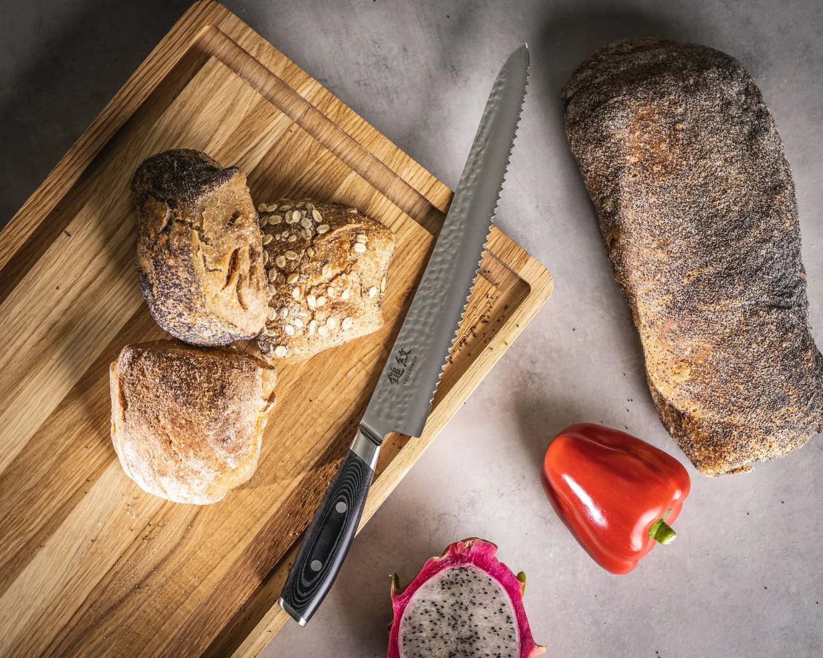 Японские ножи для хлеба Yaxell – легкая и точная нарезка