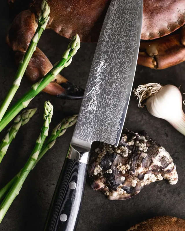 Специализированные японские ножи Yaxell для обработки морепродуктов от устриц до тунца