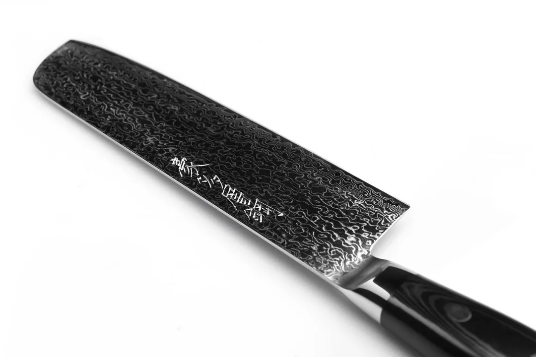 Японские ножи Yaxell для овощей и фруктов в повседневном использовании