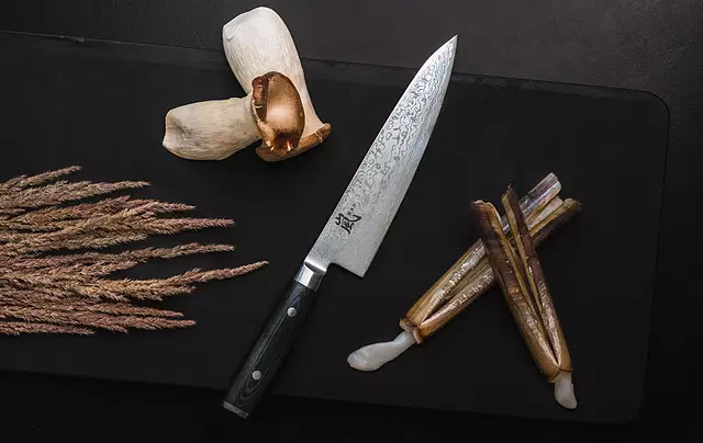 Сантоку и все, что нужно знать об универсальном японском ноже