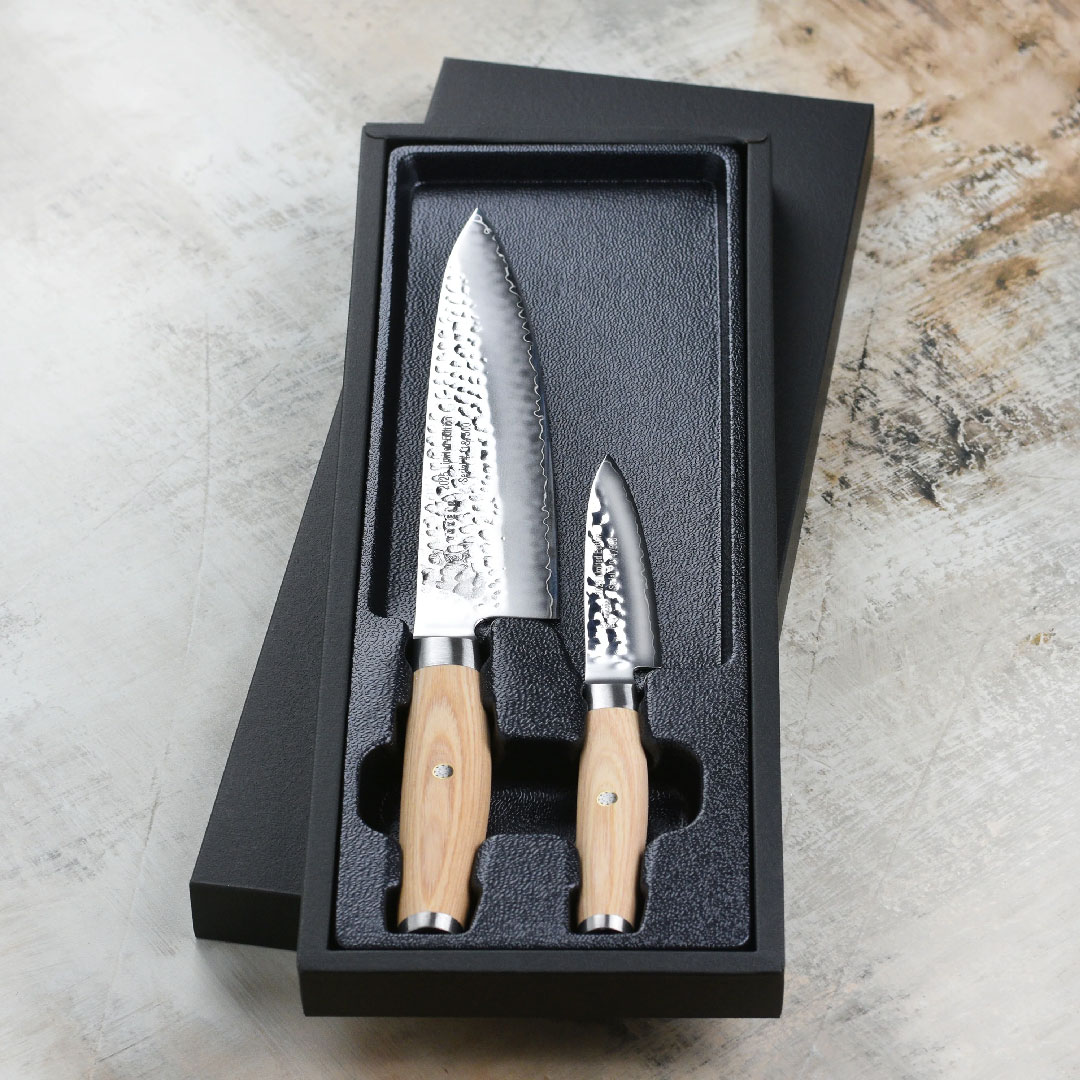 Набір ножів з 3-х предметів, серій KETU Limited edition Yaxell 34900-093 Набір ножів з 3-х предметів, серій KETU Limited edition Yaxell 34900-093