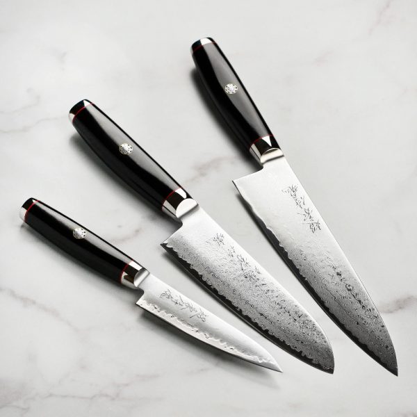 Набор ножей из 3-х предметов серия GOU YPSILON  Yaxell 37200-004